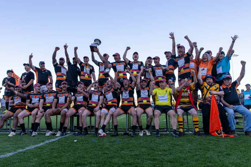 Gundagai holds off fast-finishing Temora to create history with back-to-back titles